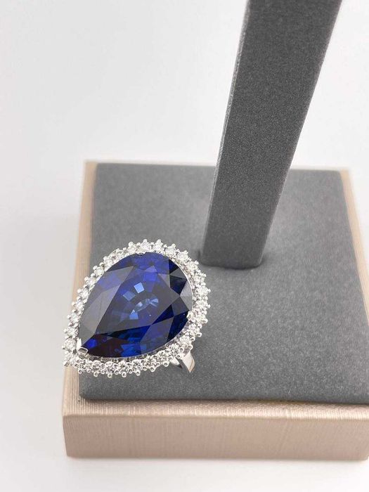 Комплект с корундами