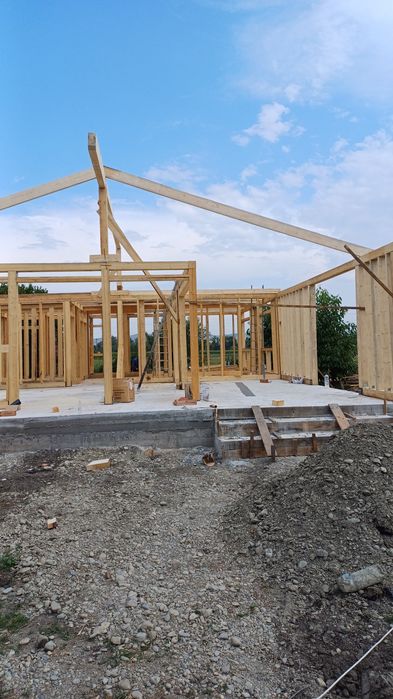 Firma Executăm case și lucrări rezidențiale