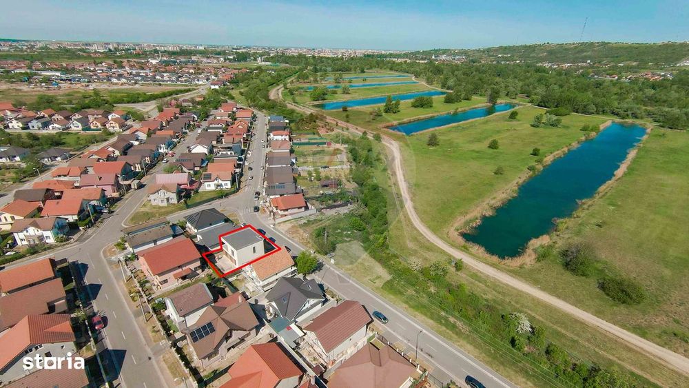 Casă / Vilă cu 5 camere de vânzare în zona Calea Clujului