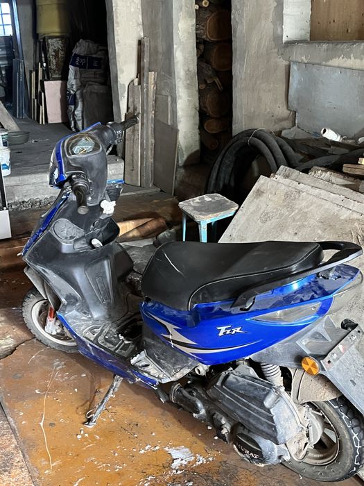 Продам скутер 110 кубов