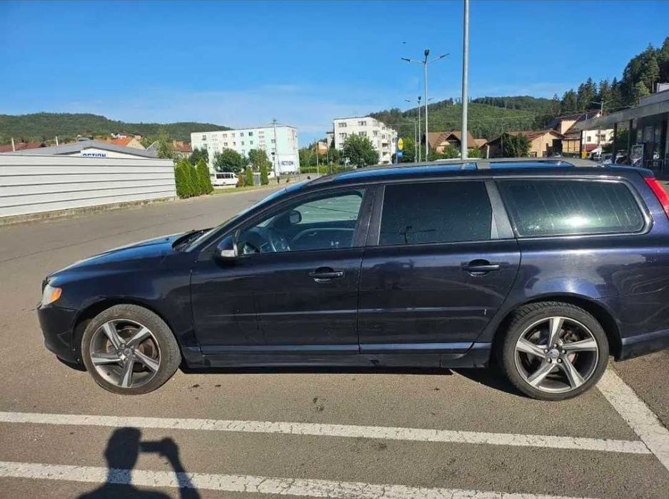 VOLVO V70 2011 — imagine 3