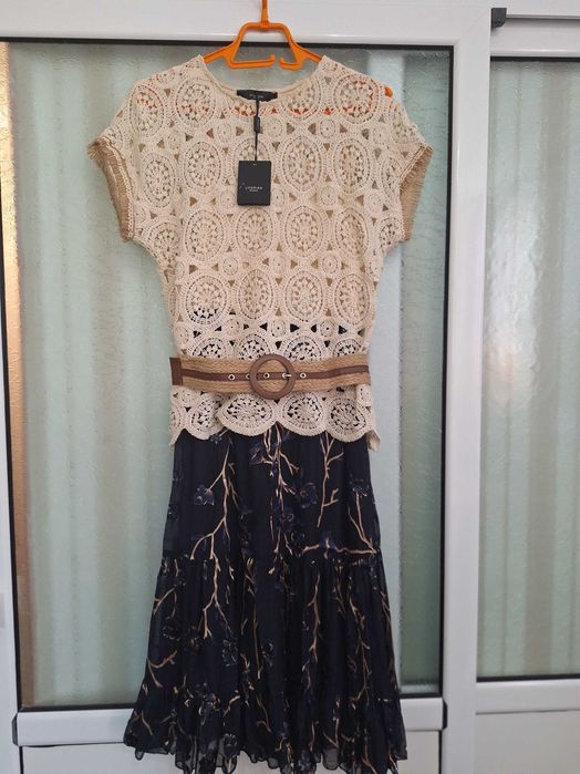 Красив дамски тоалет от пола и блуза