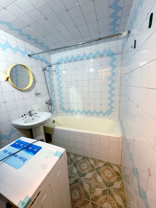Chilonzor novza metro yonida 2 honali kvartira