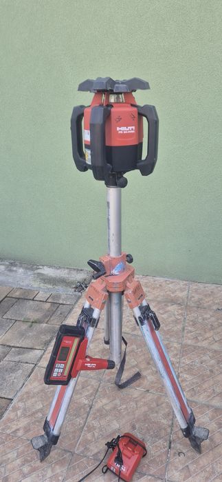 Nivelă laser Hilti Pr 30 HVSG