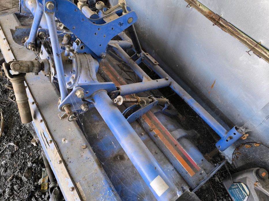 Трактор ИСЕКИ 23 К.комплект косачка+фреза.