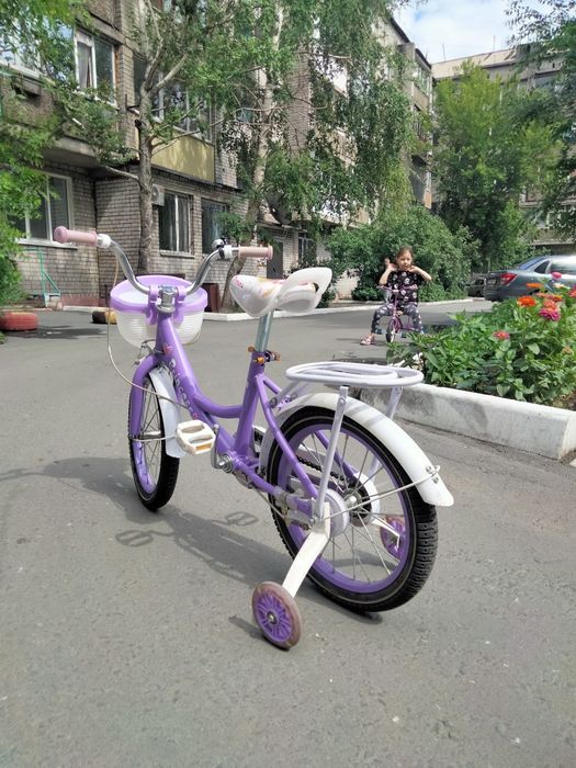 Детский велосипед для девочек