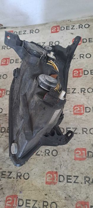 Faruri / Far stanga , far dreapta cu lupa Halogen pentru Opel Tigra B / pret per bucata