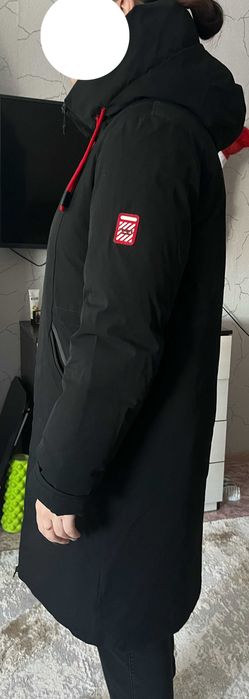 Продам зимний пуховик