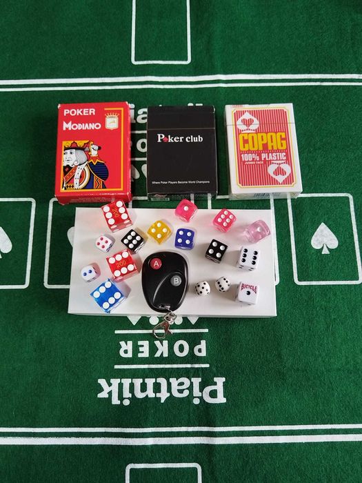 Zaruri cu TELECOMANDA de BARBUT - Carti marcate poker