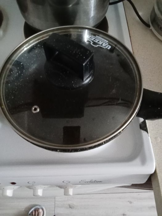 Продаем сковородку