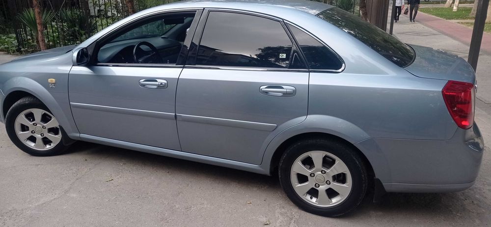 Chevrolet Lacetti 1.8 2013