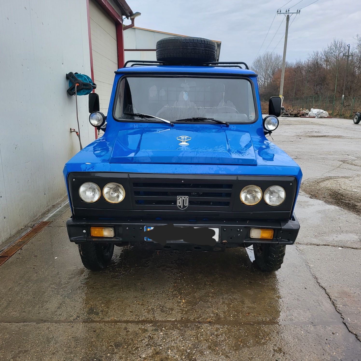 vând aro 242 motor toyota