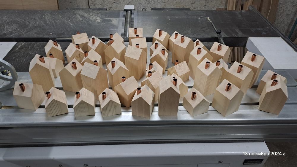 Декоративни къщи от масивно дърво