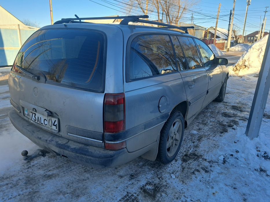 Продам Авто опель омегаВ. 2.2литр.Акпп.