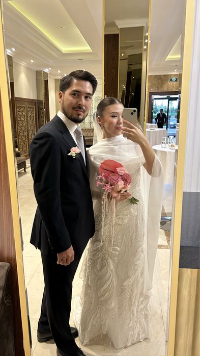 Свадебное платье