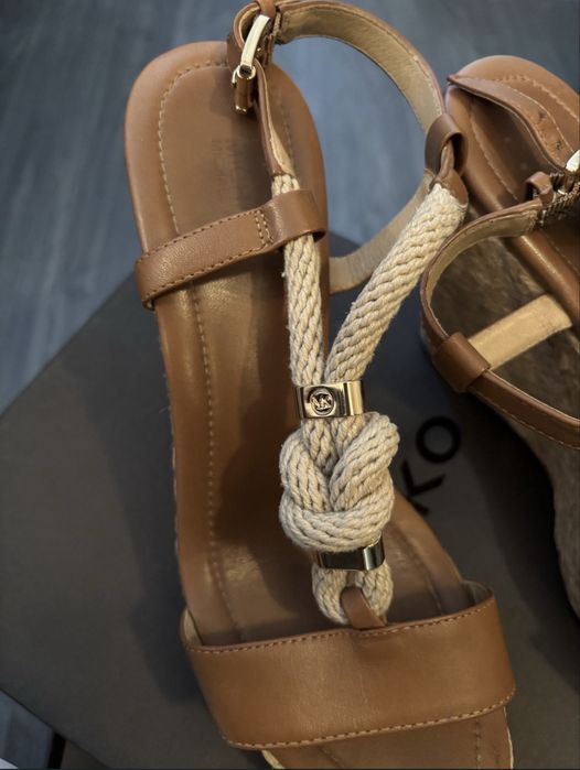 Платформи Michael Kors