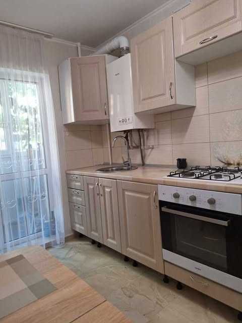 Продава се Двустаен апартамент в София, Център - 75 кв.м за 2467 €/кв.м - Снимка #3