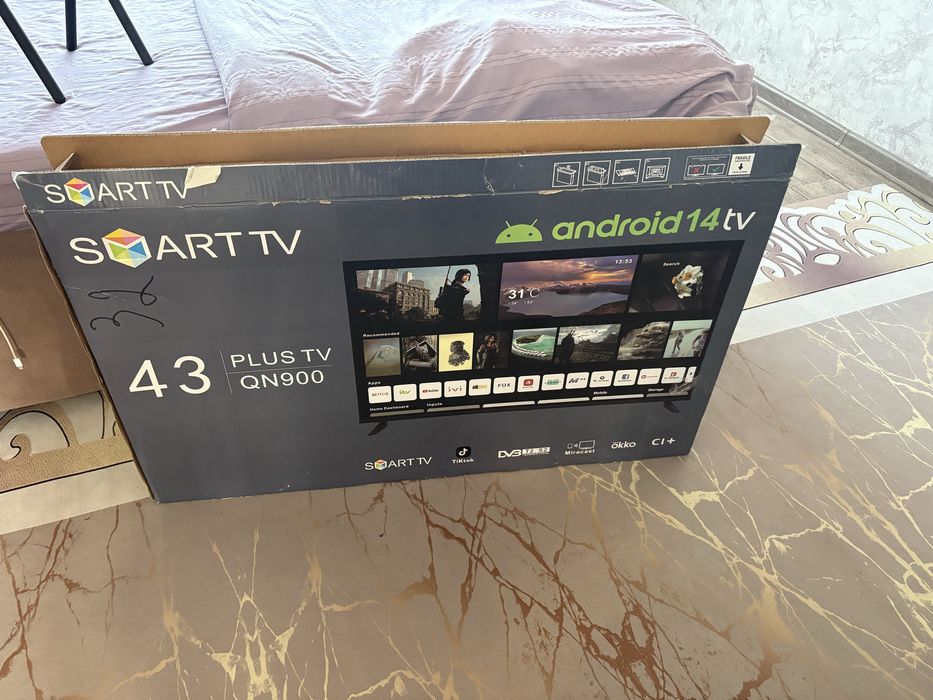 Продаю на запчасти разбит экран