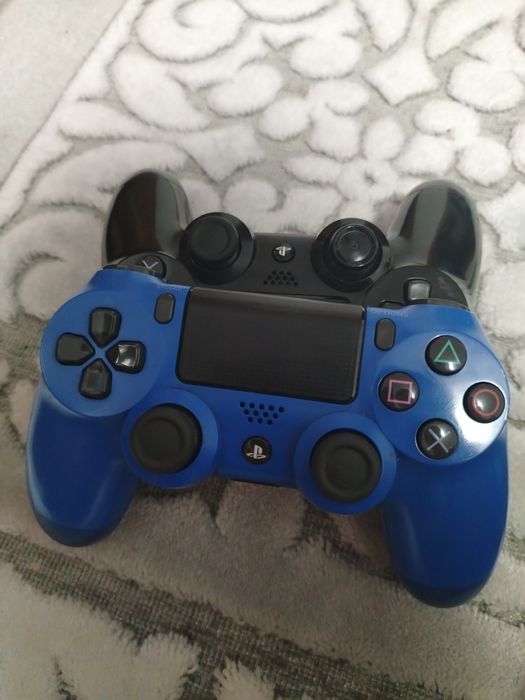 Плейстейшен 4 слим