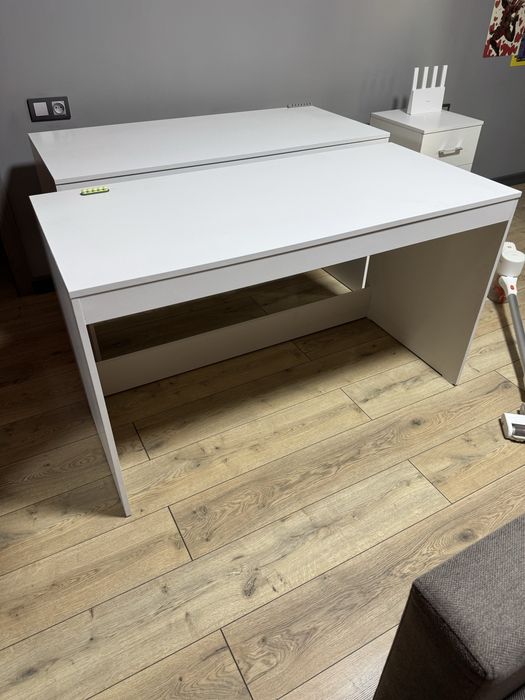 Продам столы для офиса или учебы 2 шт ЛДСП