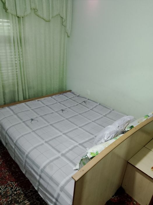 4 xonalik uy sotiladi