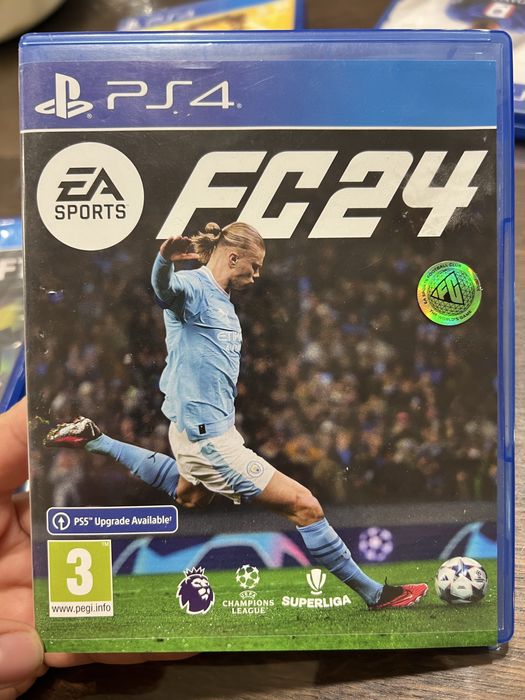 Игра FIFA 23 и FIFA 24 за PS4