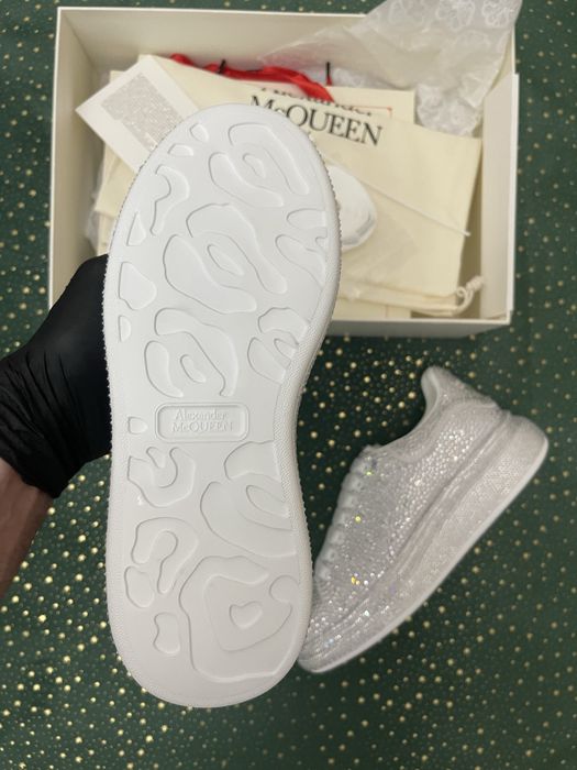 Alexander McQueen Silver Crystal Ultra Premium Quality