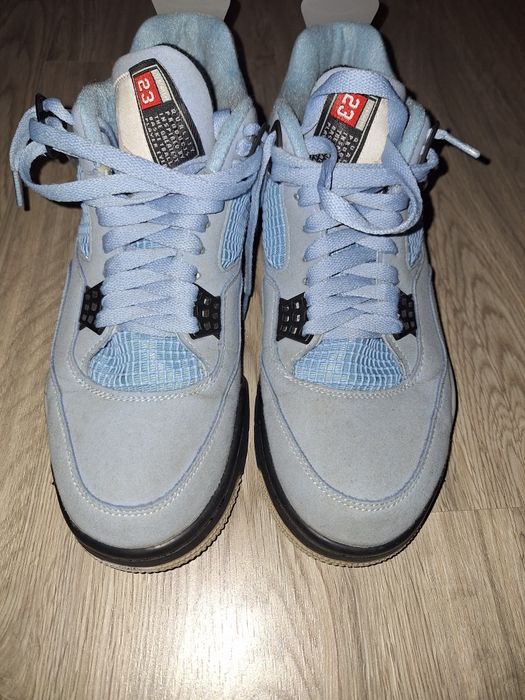 Jordan 4 unc blue