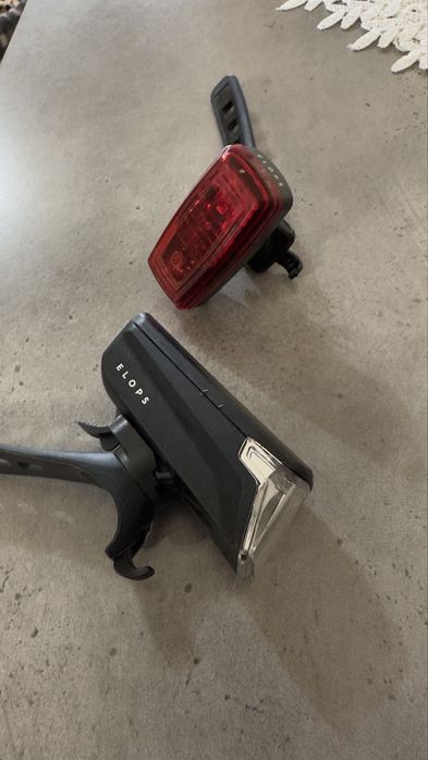 Фар и стоп за колело