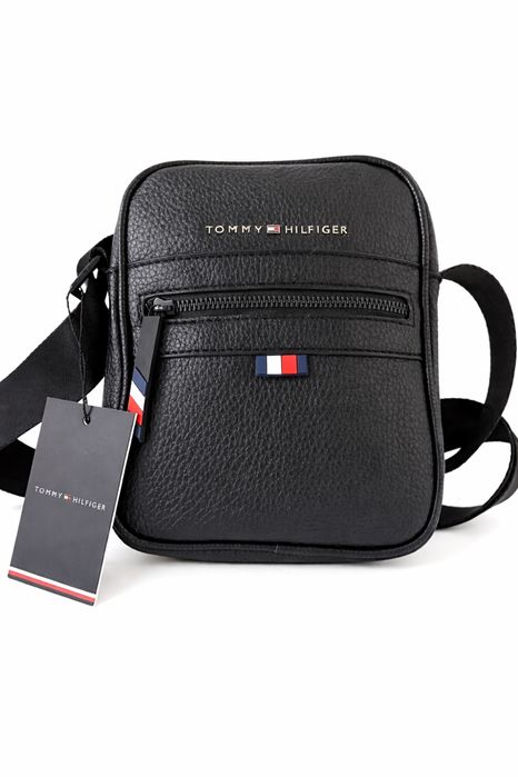 Барсетка (Tommy Hilfiger)