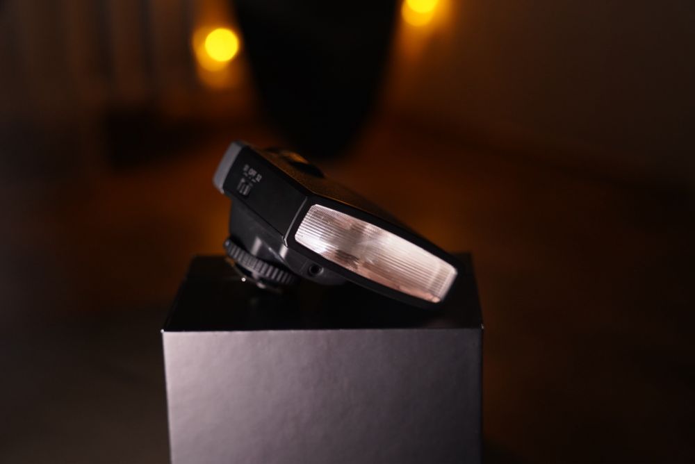 Продаю Godox Lux Junior