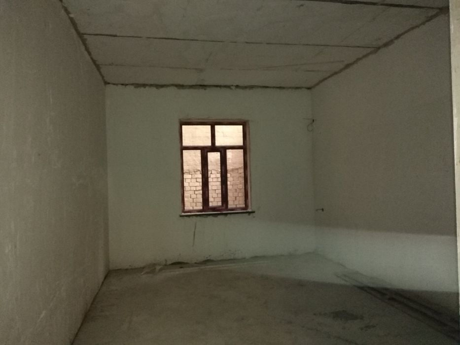 125.000у.е Охунбобоев Узумзор 2 сотик 6 комнатные  Евро Каробка 80%