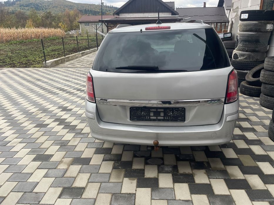 OPEL Astra 2010 — imagine 3