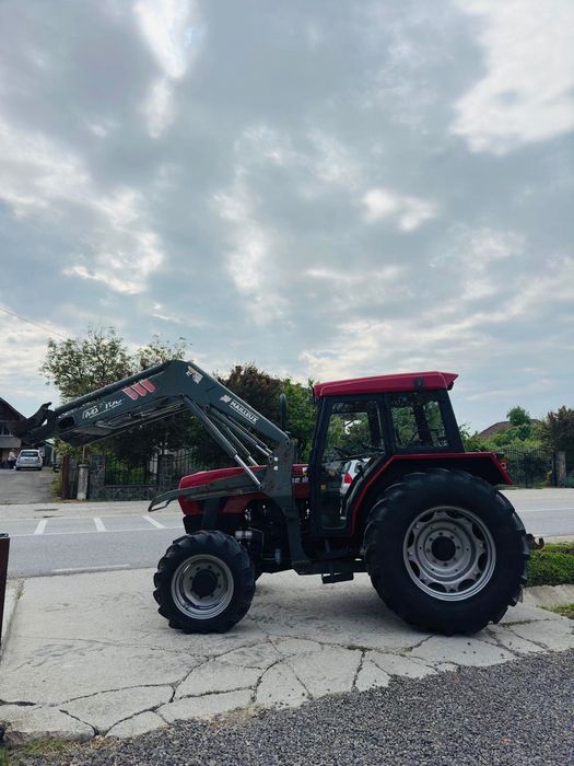 Tractor Case Ih C70 A cu încărcător frontal