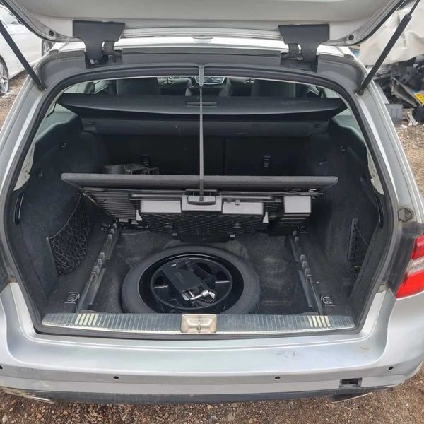 Mercedes-Benz E 350 4 matic airmatic AMG пакет W212 2013г. на части