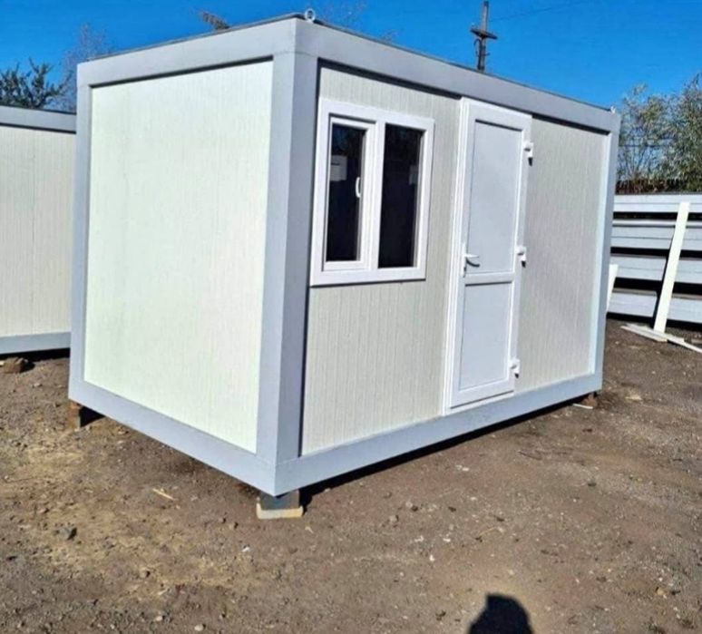 Vand containere modulare la super preț-calitate
