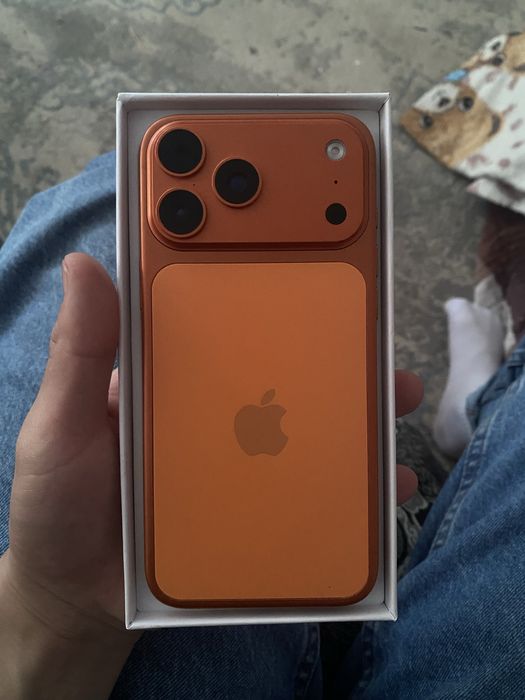 Продам iphone 16 pro max
