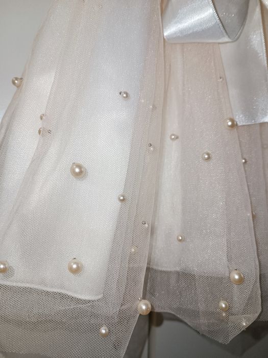 Рокля с перли ( уголемена )