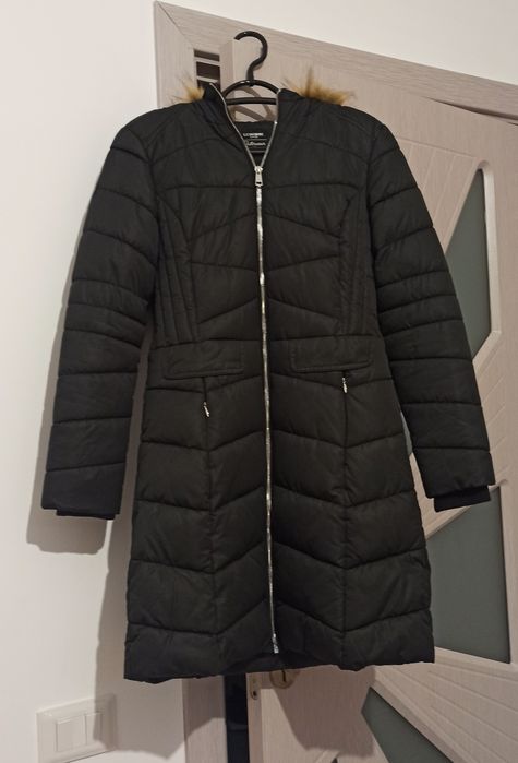 Geacă lungă elegantă de iarnă