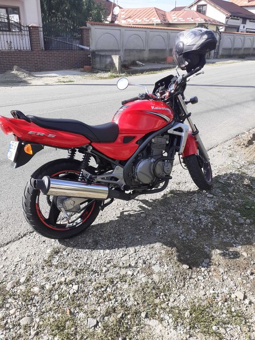 Vând  kawasaki er 5 din 2004 23000 km