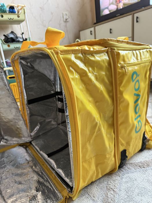 Продам термо-сумку Glovo