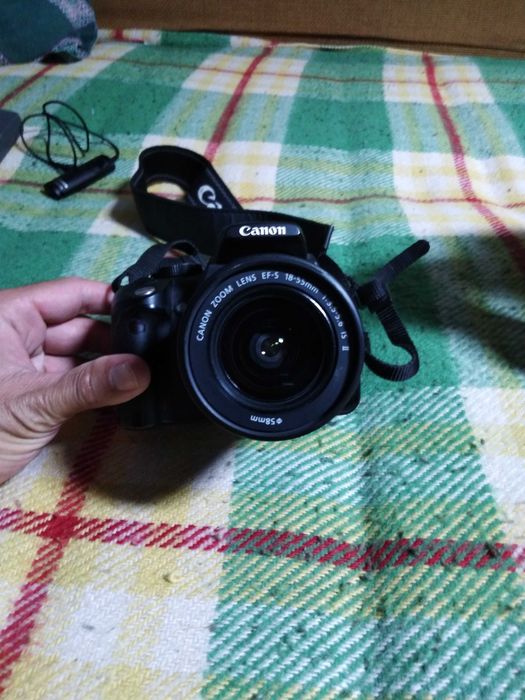 CANON D350D dslr model vechi full pachet