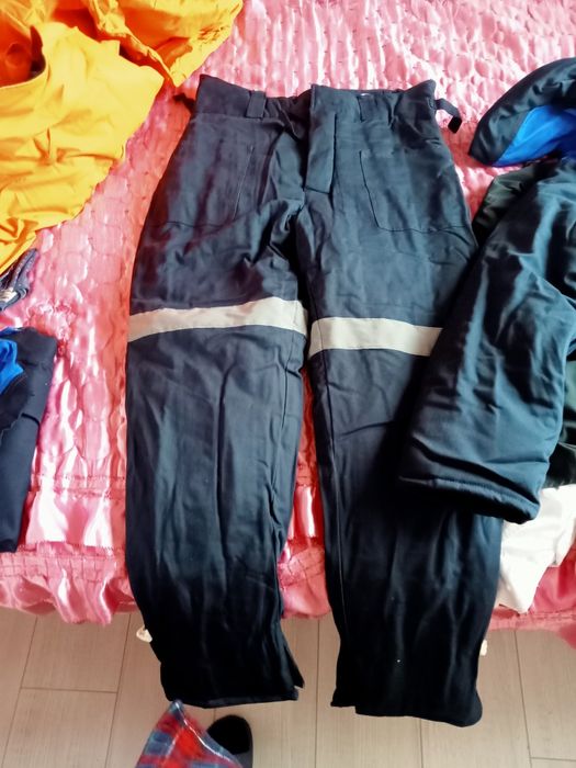 Спецовка зимняя синего цвета,