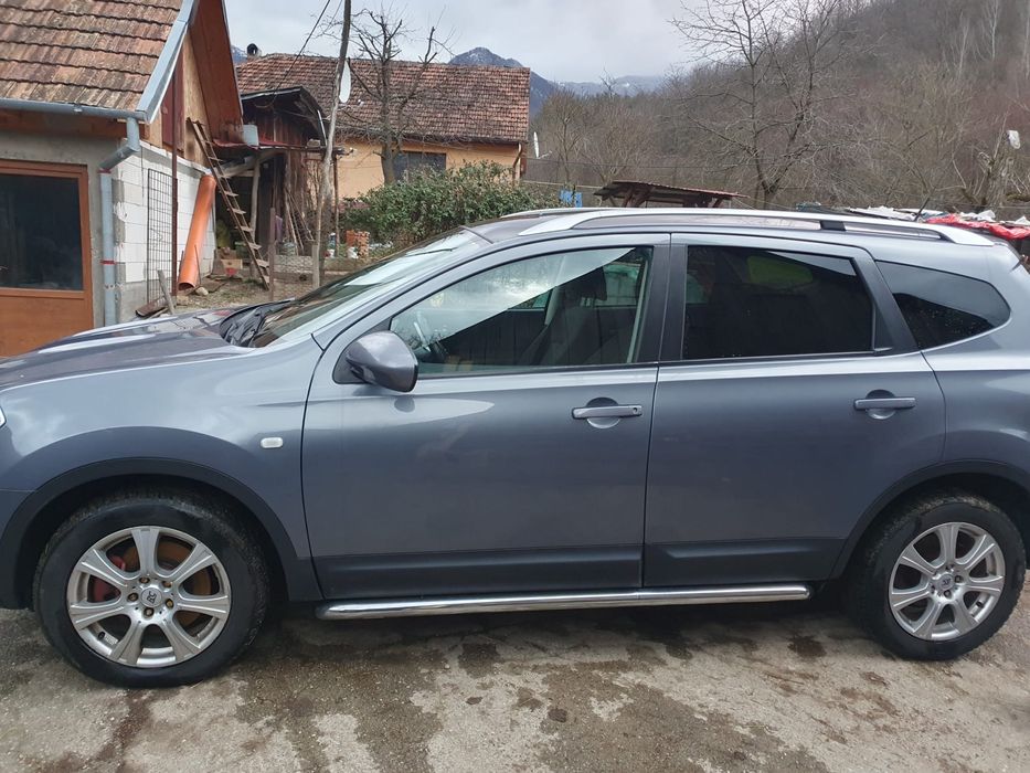 Vand Nissan Qashqai +2