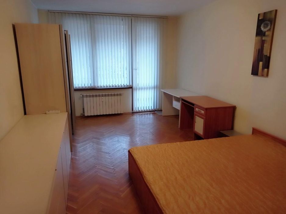 Дава се под наем Тристаен апартамент в София, Лозенец - 91 кв.м за 750 € - Снимка #4