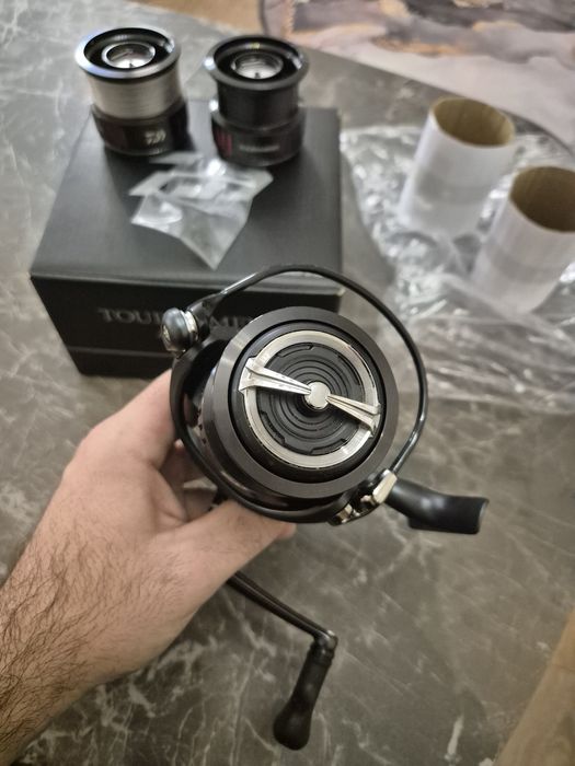 Daiwa airty x slim 12 ft / tournament 4010qd