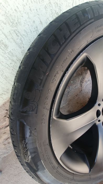 Диски с шинами на БМВ Х5