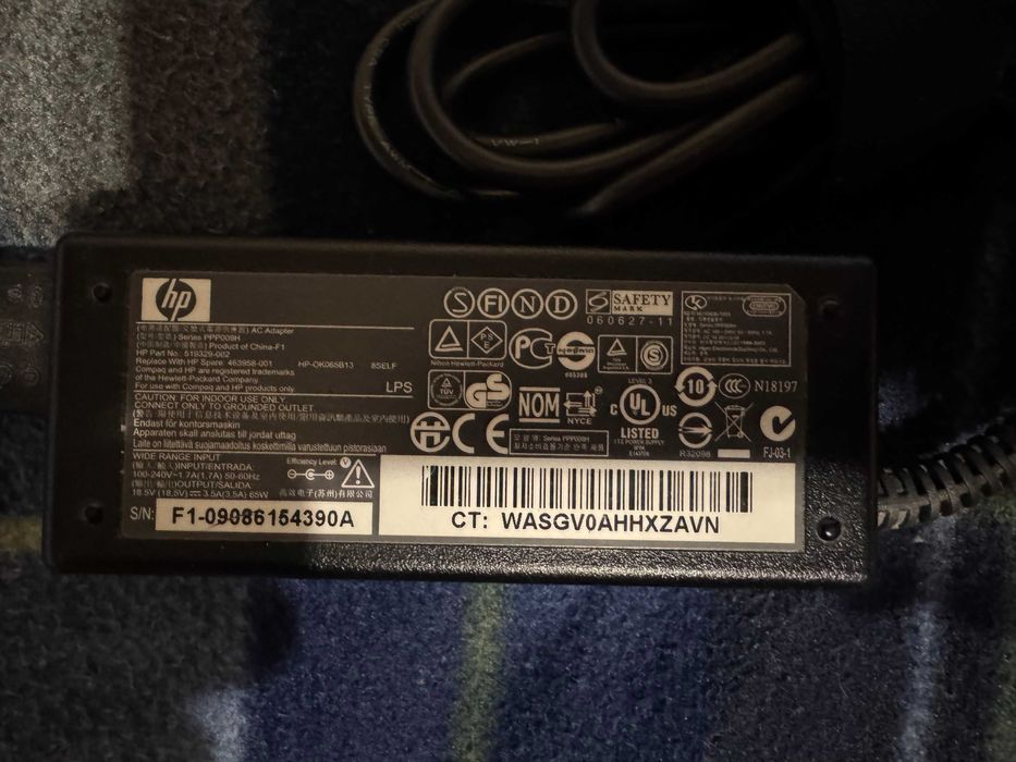 Продам в комплекте рабочий ноутбук фирмы Эйч Пи (модель HP6530b)