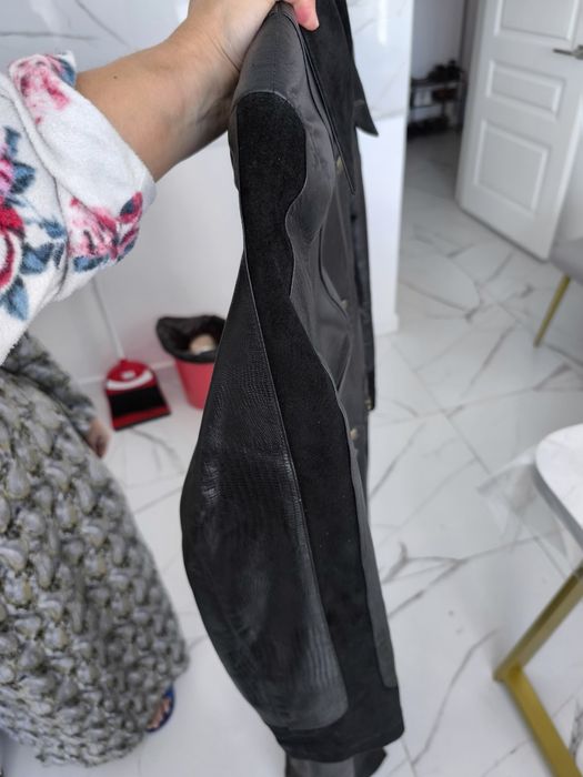 Кожаное пальто димесезонное