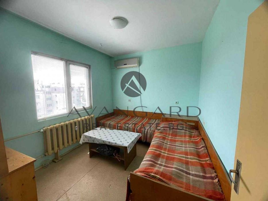 Продава се Двустаен апартамент в Пловдив, Тракия - 51 кв.м за 1471 €/кв.м - Снимка #2